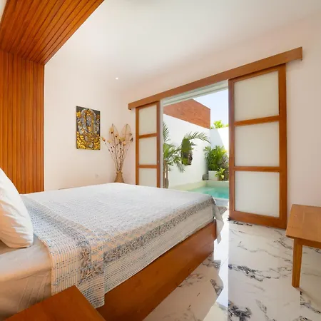Brand New Villa 3 Bed 2 Min Walk To Legian Beach